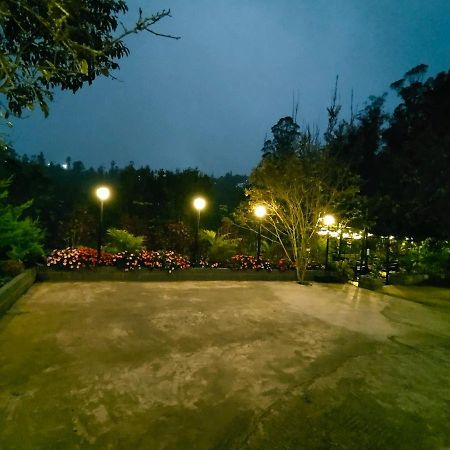 Silver Spruce Entire Nature Villa Kotagiri Bagian luar foto
