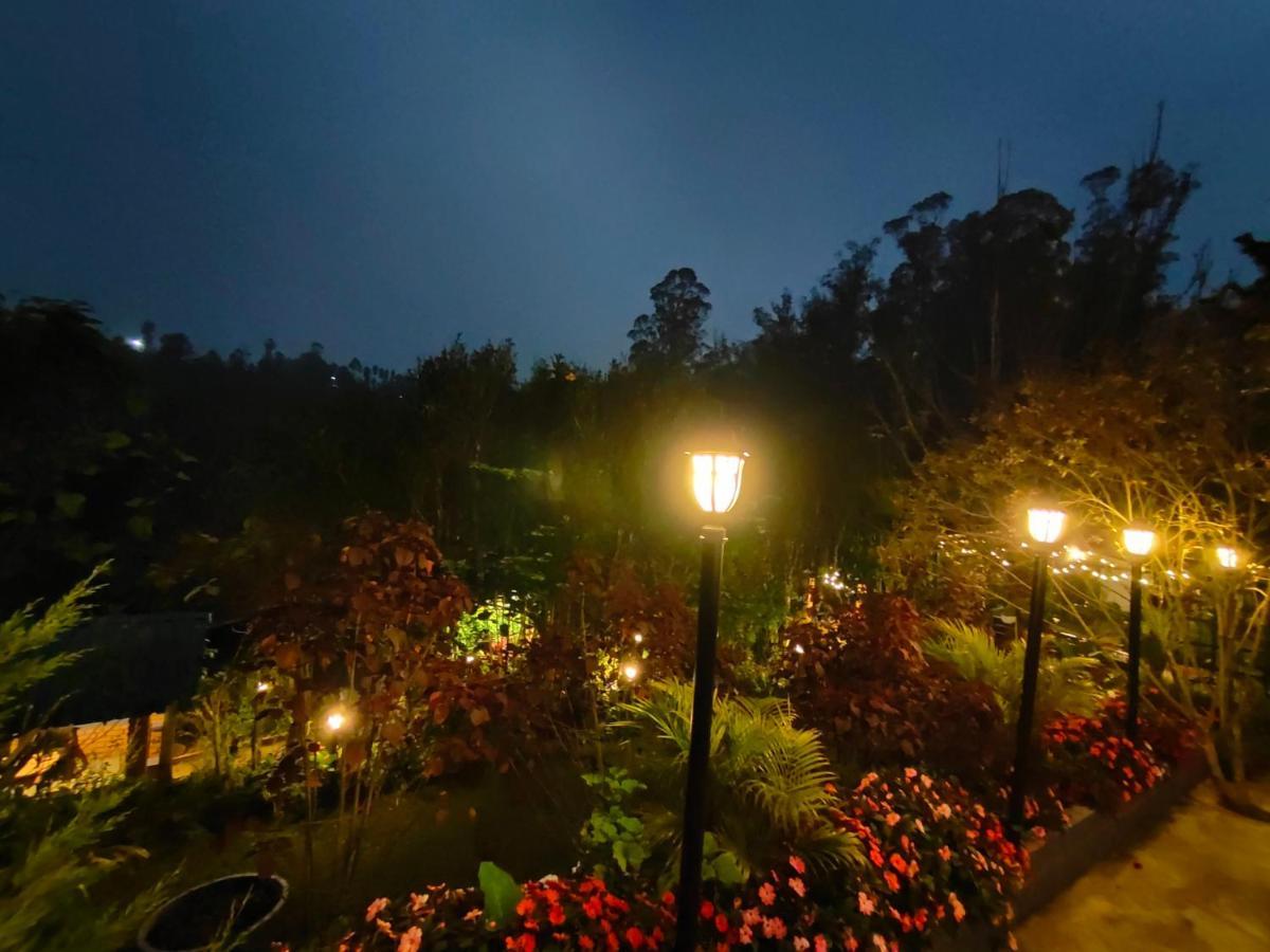 Silver Spruce Entire Nature Villa Kotagiri Bagian luar foto